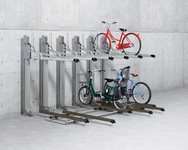 3人乗り電動アシスト自転車から幼児用自転車まで様々な自転車が収容できる「アルミ製スライド式自転車ラック」2タイプ新発売のサブ画像5_垂直昇降式2段ラックとスライドラックの組み合わせ