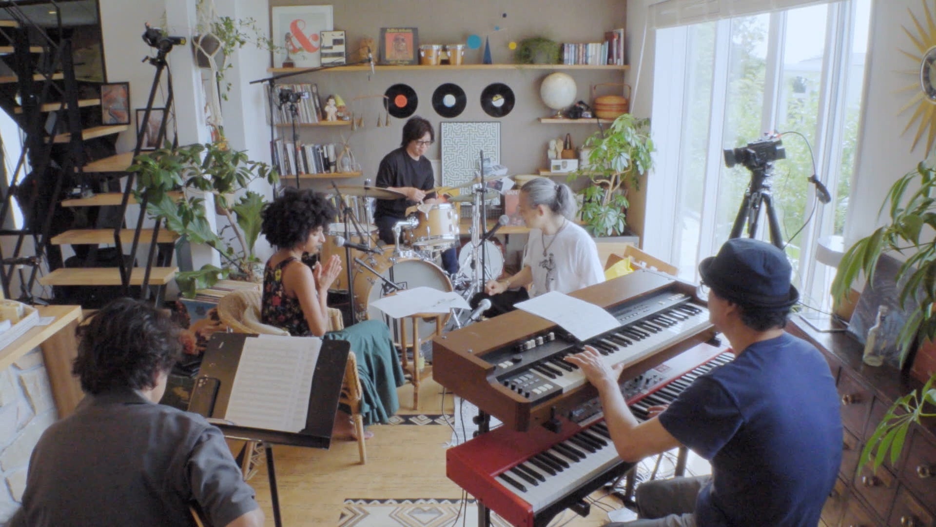 日本を代表するジャズヴォーカリスト＆フリューゲルホーンプレーヤー・TOKUが「家」をテーマに即興で楽曲制作を手掛けた音楽ドキュメンタリー、filmbum ORIGINAL作品として公開！のサブ画像5
