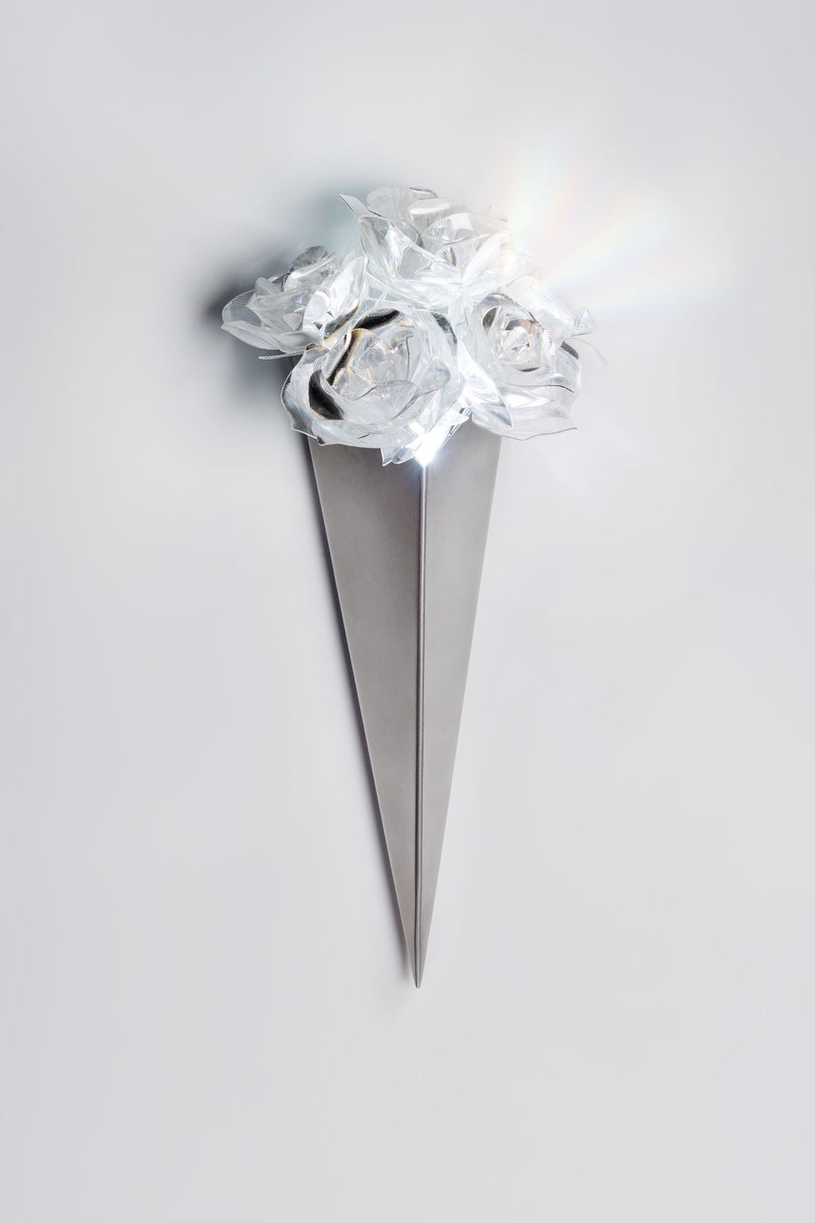 世界的にも希少な“クオーツガラス”使用の大型作品を初公開！『Takahiro Matsuo “Light Crystallized”』展開催のサブ画像3_図 2 アートプロダクト《Prism Bouquet Light》
