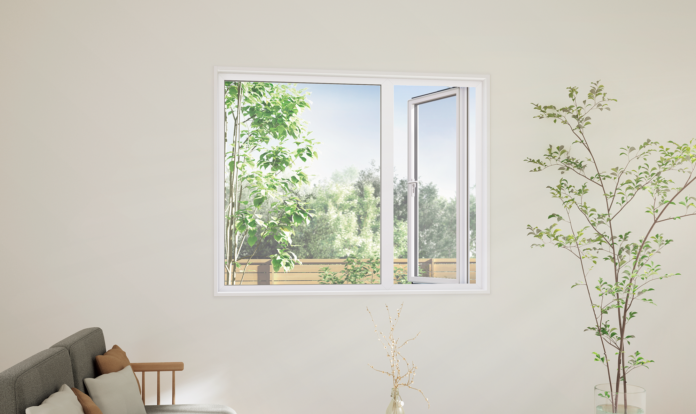 古くなった樹脂窓を、たった1日で最新の高性能樹脂窓へ交換が可能　取替窓「リフレム」樹脂窓用にカバーモールを追加し、北海道地域限定で発売のメイン画像
