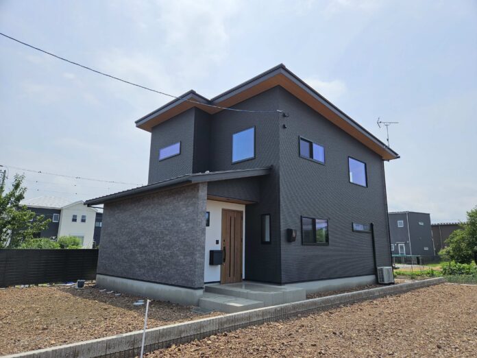 ダブル断熱工法とトリプルガラスで優れた断熱性能「アリエッタＤＳ」の2棟目モデルハウスが長浜市田村町にオープンのメイン画像