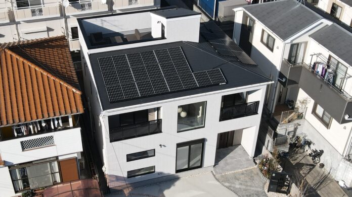 屋上テラス付きリゾート邸宅「＆RESORT HOUSE」令和5年度「東京エコビルダーズアワード」でハイスタンダード賞を受賞のメイン画像