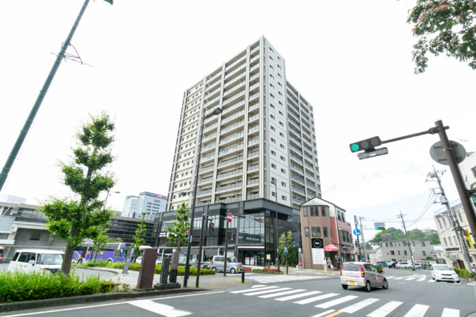 「小田原駅前分譲共同ビルマンション建替事業（レーベン小田原 THE TOWER）」完成に関するお知らせのメイン画像