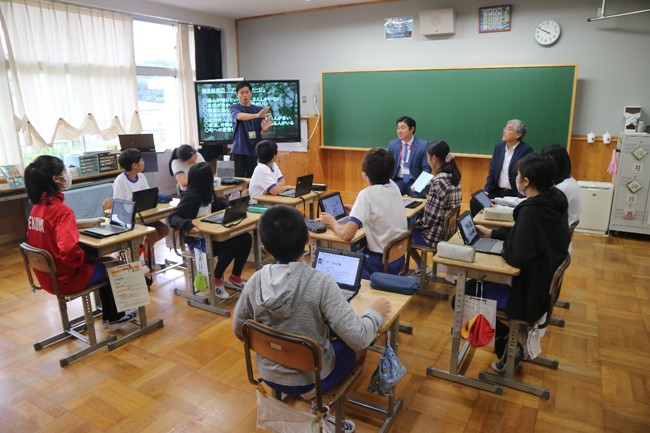 【賃貸未来研究所・特別授業】埼玉県鳩山町立亀井小学校で「幸せ」について考える総合学習に協力のサブ画像1