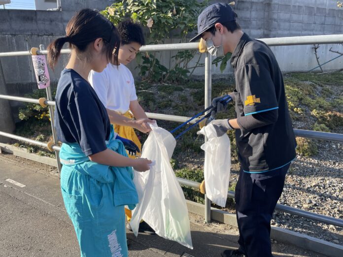 ひまわり特別支援学校と川口工業高校掃除部が交流会を開催のメイン画像