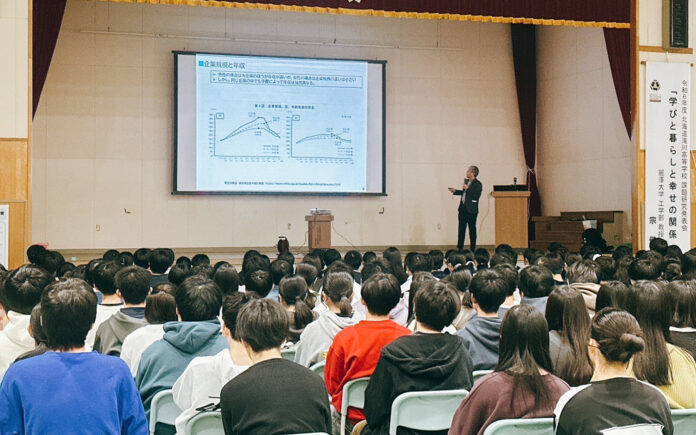 【賃貸未来研究所】北海道滝川高等学校で課題研究発表会・特別講演を実施のメイン画像