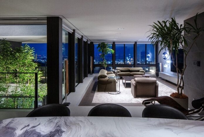 ヤマダホームズが誇る企業建築家ブランド「小堀住研」『令和６年度 住まいのインテリアコーディネーションコンテスト』新築コーディネーション部門にてインテリア産業協会会長賞受賞！のメイン画像