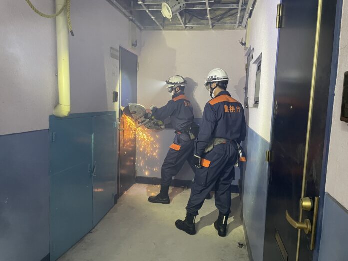 髙松建設の解体工事中の建物において、警視庁による救出救助訓練が実施されましたのメイン画像