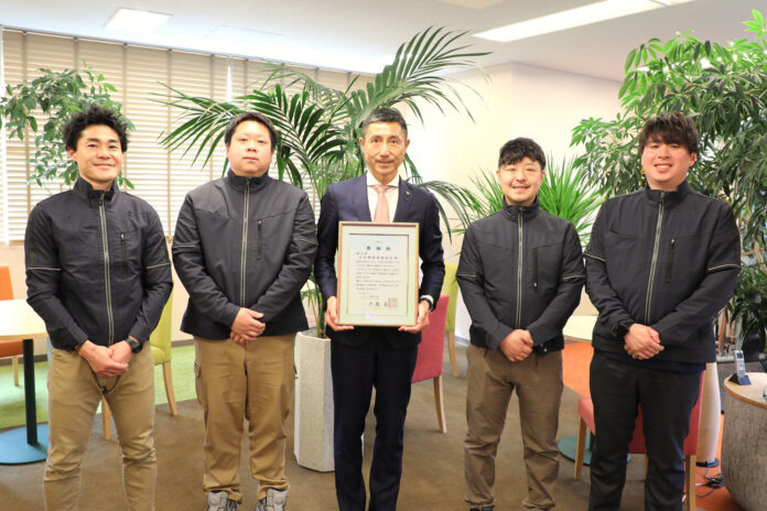 東日本大震災から14年、企業選びの新基準は「防災力」| 信和興業が全国防災コンテストで3位 | 12期連続増収増益 | 10年連続離職者ゼロのメイン画像