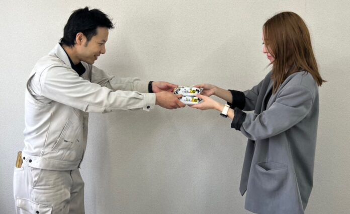 梅雨時期、湿度70％以上で感染症のリスクが急増、全社員165名に除菌ウェットティッシュ配布のメイン画像