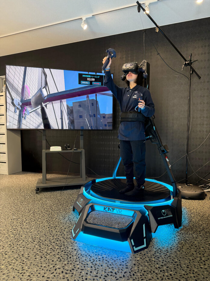 足場工事業として東日本初の取り組み！建設の未来を体感せよ！ “多言語×VR教育” を本格導入のメイン画像