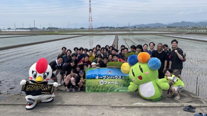 オープンハウスの米（マイ）ファーム　内定者研修で田植え体験を実施 ー太田市＆太田市農業協同組合全面協力ーのメイン画像