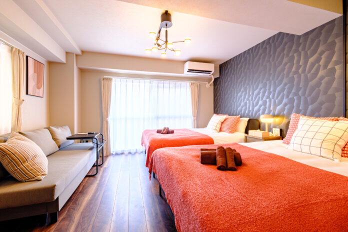 築古マンションをリノベーションし民泊として再生！COMPASS STAY、株式会社リビングセンターの民泊事業第一号となる「リビングステイ プラムレジデンス」の運営代行を受託のメイン画像