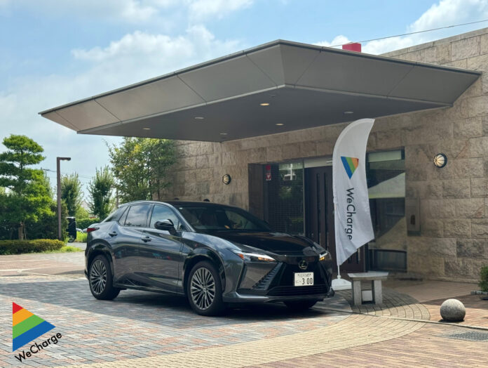 記録的猛暑が続く今、脱炭素への新たな⼀⼿ 既存マンション全274駐⾞区画にEV充電コンセント導⼊のメイン画像