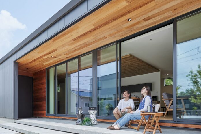 人気が高まる平屋の魅力に関する調査報告書のメイン画像