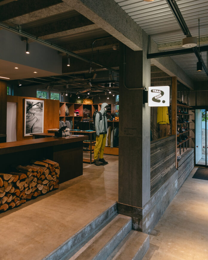 三五工務店、ALTRA（アルトラ）のシューズを社員公式シューズとして採用 ～山郷でのブランド体験を働き方と健康経営へつなぐ～のメイン画像