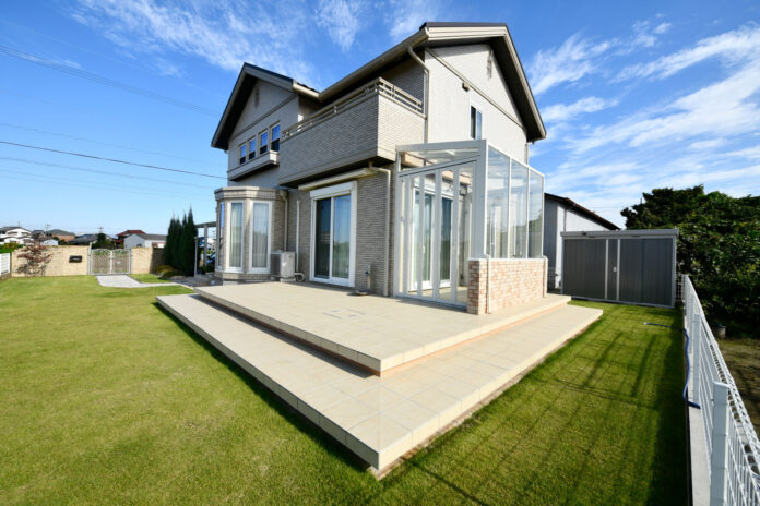 設立1年で加盟30店舗へ急拡大した外構FCが加盟募集を本格強化開始。期間限定で加盟金を割引。YouTube集客で月100件の問い合わせを獲得する全ノウハウの提供のメイン画像