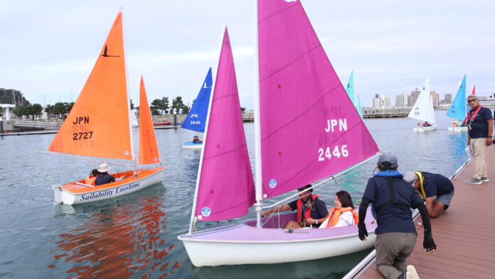 海風と笑顔に包まれた1日！入居者様限定「セーリング体験イベント」開催！のメイン画像