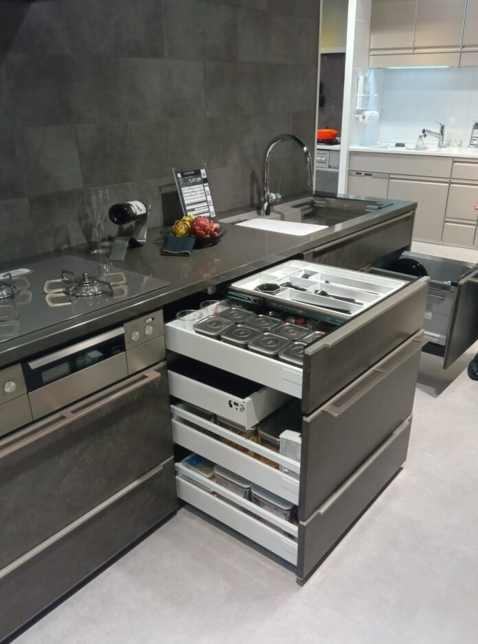 【株式会社Ginza】耐久性抜群！「ホーロー」でお馴染み「タカラスタンダード」の商品説明会に参加致しましたのメイン画像