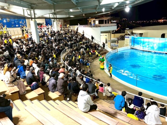 【開催報告】1,102名の笑顔が集合！ユーミーらいふグループ、新江ノ島水族館で地域への感謝を伝える「秋の大感謝祭2025～ハロウィンナイト」を盛大に開催のメイン画像