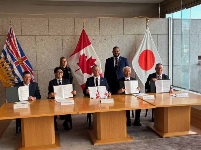 ㈱Mobitect カナダ大使館にて調印式　FIRST NATIONS FORESTRY COUNCIL,WESTERN FOREST PRODUCTS社,CENTURION LUMBER社と業務提携のメイン画像