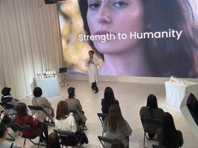 11/16（日）開催 リアルイベント『動く！マキアサロン 美容バスツアー』をサポートさせて頂きましたのメイン画像