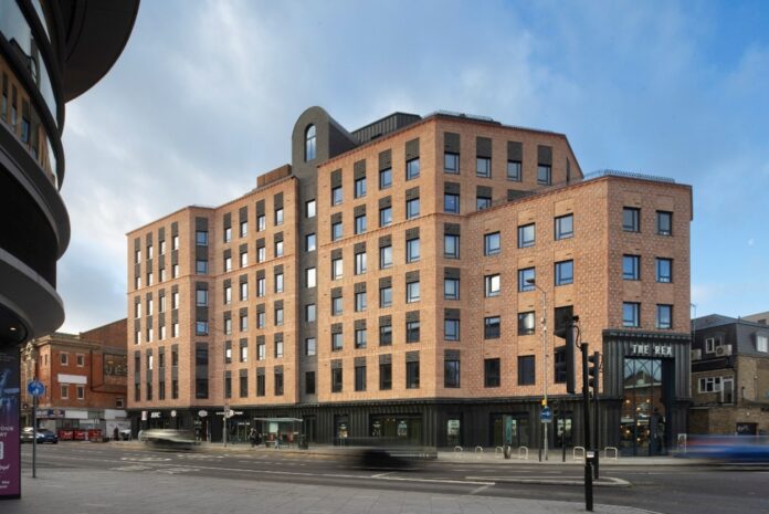 英国事業初の住宅開発案件「The Rex」竣⼯のメイン画像