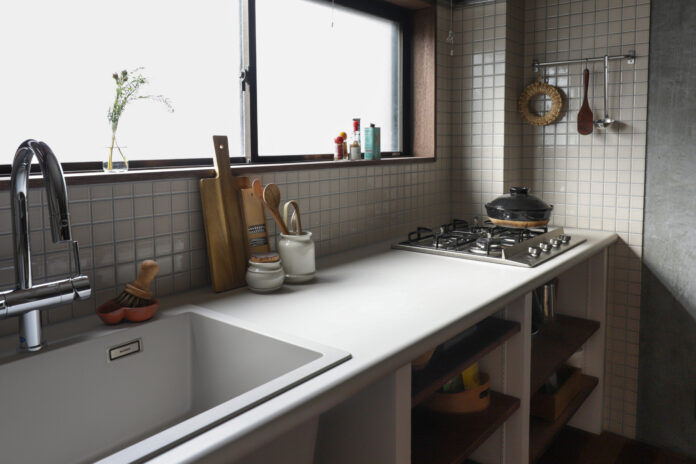 人気の“サイズオーダーできる天板”に新シリーズ登場。トレンドの「くすみカラー」をまとった『マットカラーのキッチン天板』がtoolboxから販売開始。のメイン画像