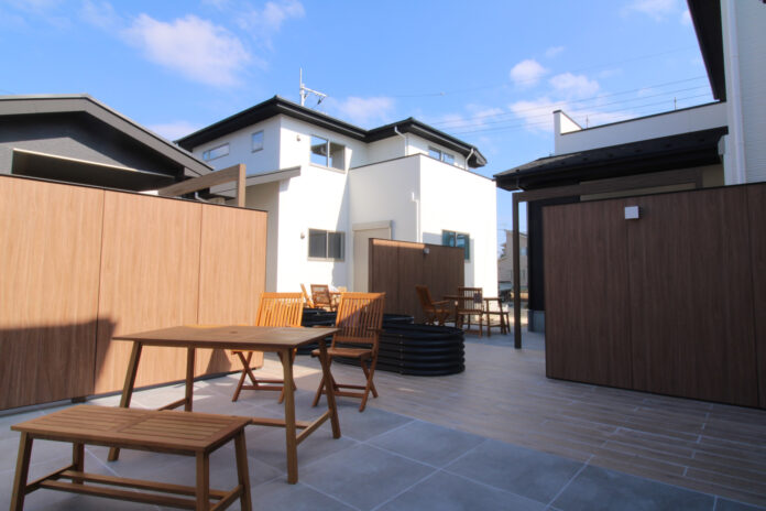 株式会社タカショー主催第33回 庭空間施工例コンテストにおいて当社物件「Table City」が特別賞を受賞のメイン画像