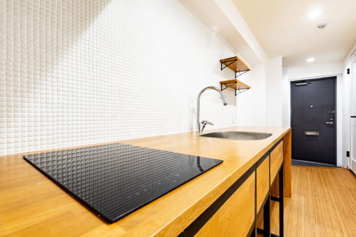 “リジェネラティブな住空間”へ：大阪・昭和町「エクセルハイツ」で環境再生型・循環型素材を採用したフルリノベーションのメイン画像