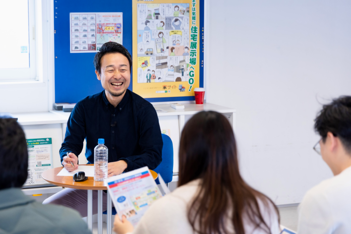 【イベントレポート】「家なんかにお金をかけるな」住宅展示場で異例の熱弁 家づくりせやま大学・瀬山彰による特別セミナーを開催しました。「豪華なモデルハウス」の裏側で語られた、賢い消費者のための防衛策のメイン画像