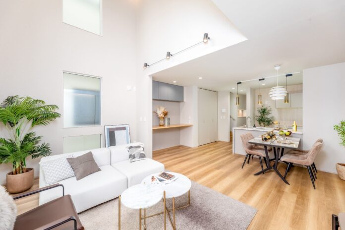 武蔵小杉に愛犬と暮らすペット共生型戸建住宅が完成　愛犬家設計士が手がけた「リストガーデン小杉御殿町」のメイン画像