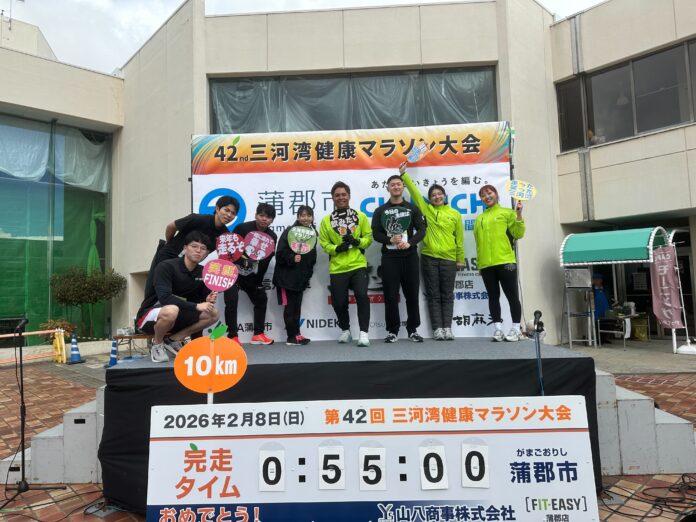 雪の中、約3,000人が三河湾を駆け抜ける【第42回三河湾健康マラソン開催】のメイン画像