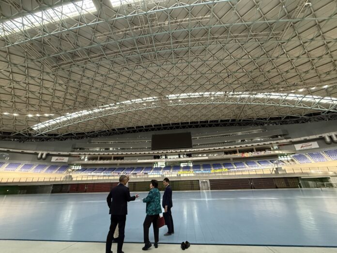 【北九州最大級】約400名のママが 北九州メディアドーム に集結　設立以来初のバレーボールフェスタ開催のメイン画像