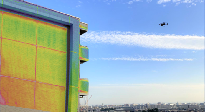 コスト最適・高精度・スピード実現の次世代外壁調査のメイン画像