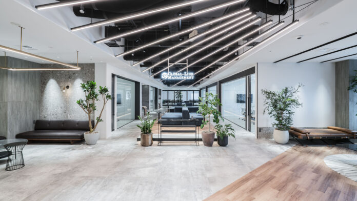 人的投資の強化を目的に新卒初任給を月額35万円へ引上げのメイン画像