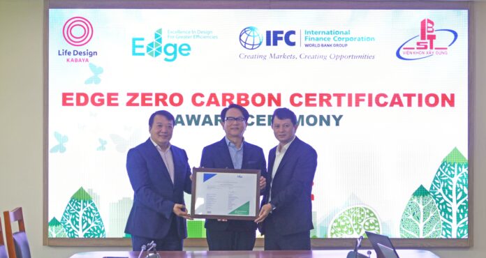 ベトナムでCLTを使用して建築した木造モデルハウスが、グリーンビルディング認証「EDGE」の最高レベル認証を取得しましたのメイン画像