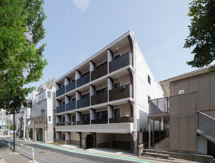 明豊エンタープライズ、新築1棟投資用賃貸マンション 新ブランド第1号物件「LOS ARCOS千駄木」が竣工のメイン画像