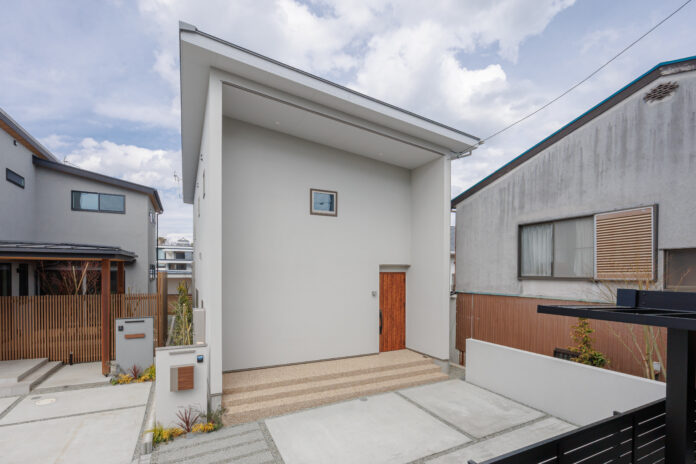 小田原市南町に「建築家と創る家」完成｜マッケンジーハウスのメイン画像