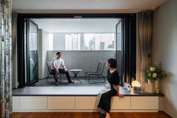 住宅高騰の都内でタイパ時代の新・家探し！スタッフなし・スマホ解錠で自由見学できる『セルフモデルハウス』。「15坪以下で住む・貸す両立」賃貸併用モデルを体感！のメイン画像